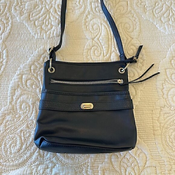 Handbags - FAUX leather classic black crossbody bag with lots of pockets